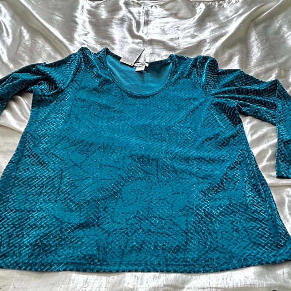TUNIC, STRETCH, PEACOCK BLUE, SIZE 3X, VELVET, MADE IN MONTREAL CANADA, ROUND - Picture 6 of 11